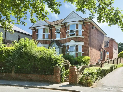 Whitworth Crescent, Southamptonphoto