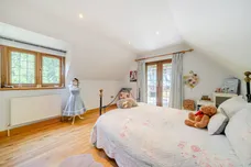 Medstead Road, Beech, GU34 photo 8