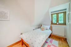 Medstead Road, Beech, GU34 photo 12