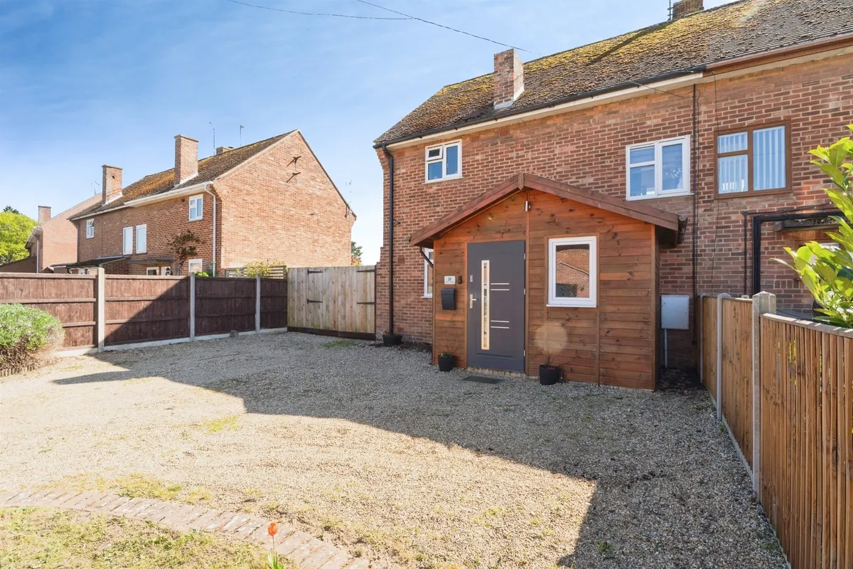 Halifax Crescent, Sculthorpe, Fakenham