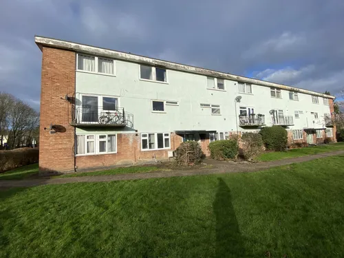 Amberry Court, HARLOWphoto