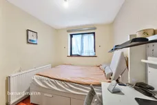 Dale Grove, London