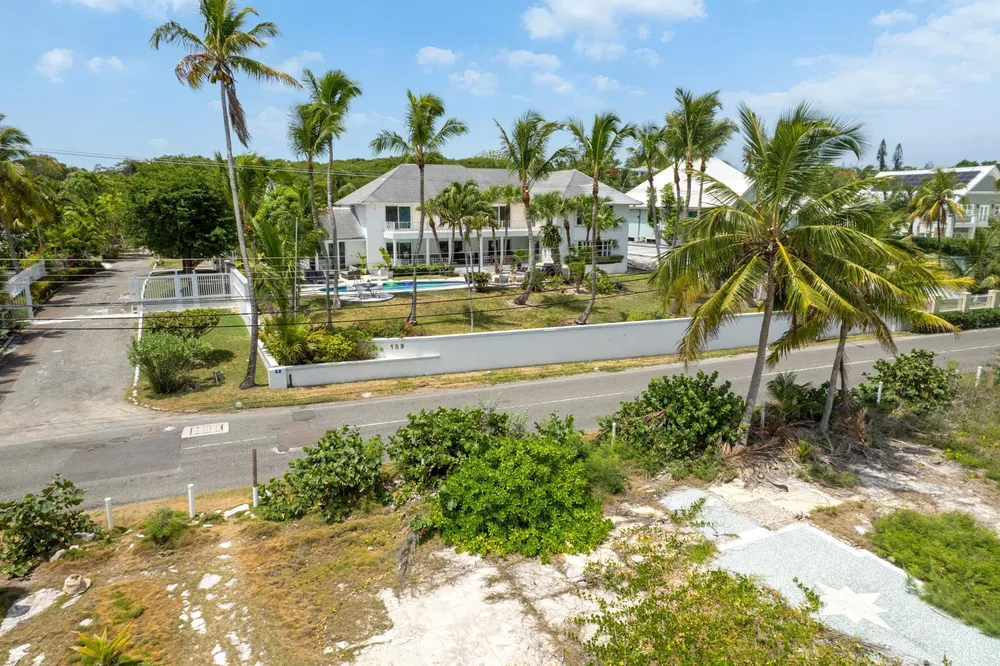 Eastern Road Nassau / New Providence
