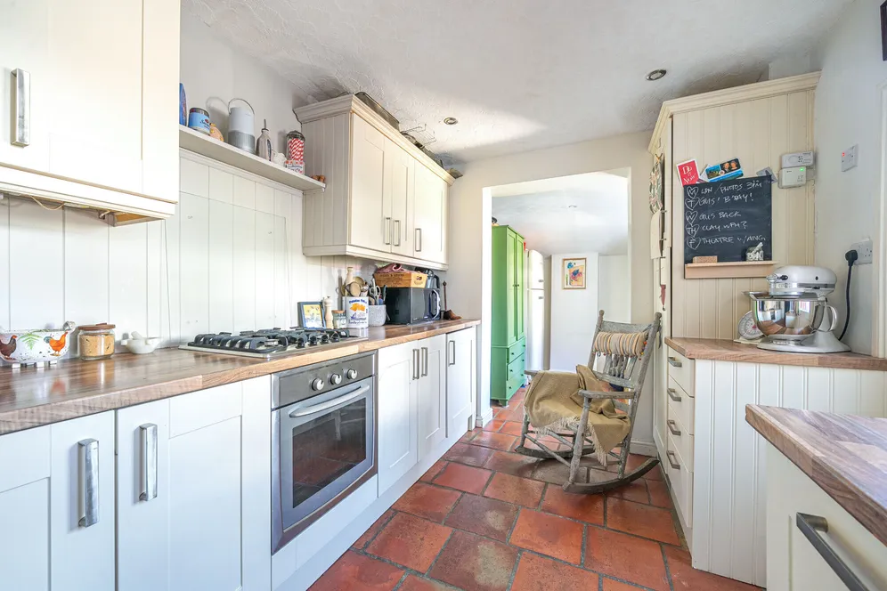 Arthur Road, Newbury, RG14 photo 4