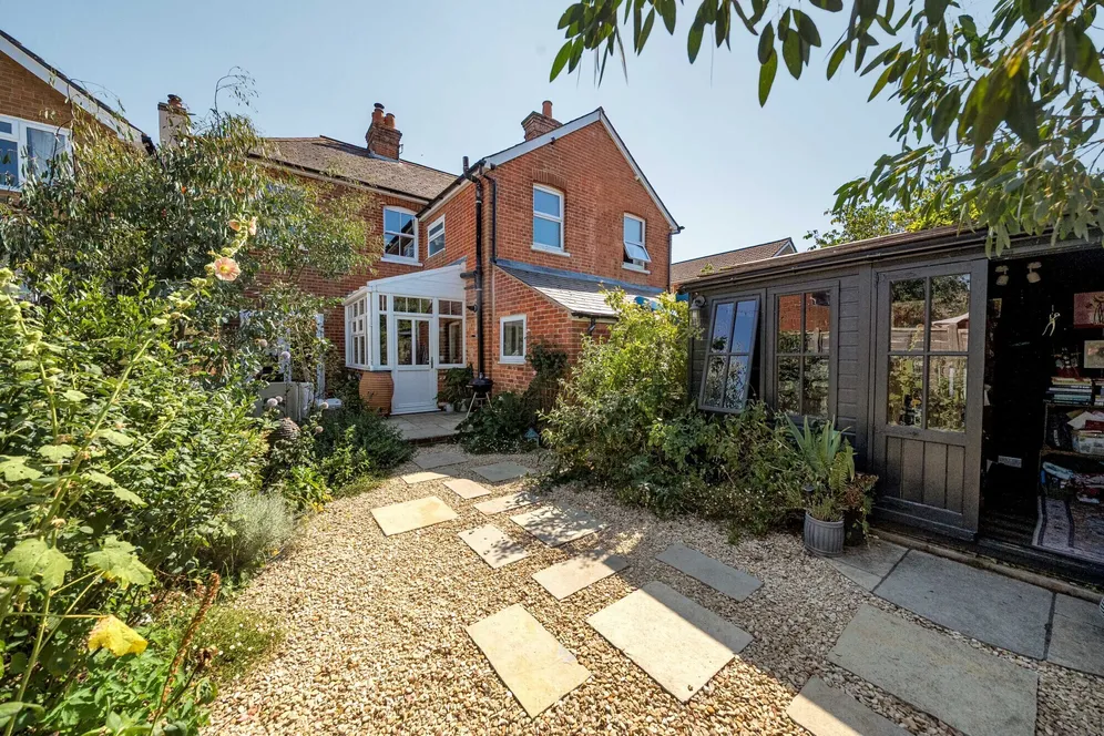 Arthur Road, Newbury, RG14 photo 15