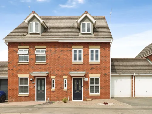 Buttercup Close, CORBYphoto