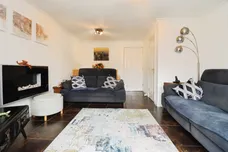 Buttercup Close, CORBY