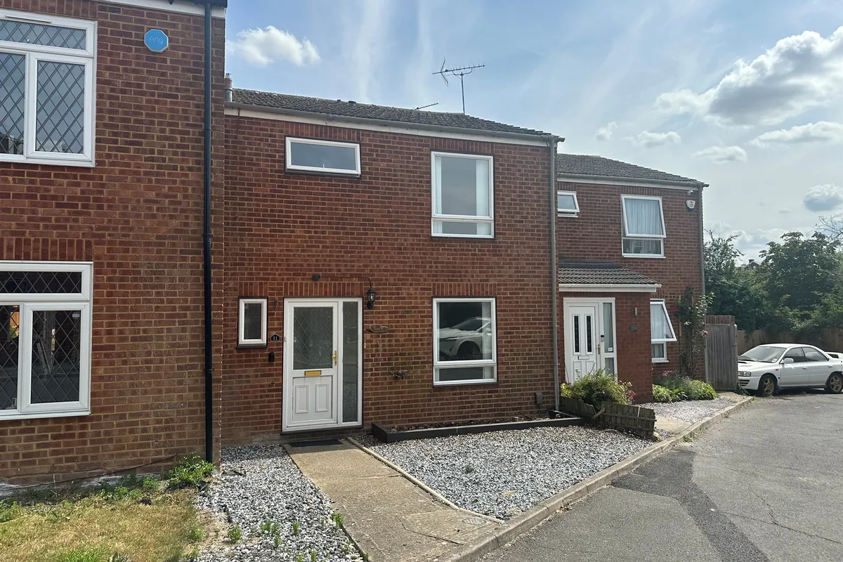 Elizabeth Drive, Tring