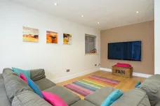 Mill Street, Kingston Upon Thames, KT1 photo 3