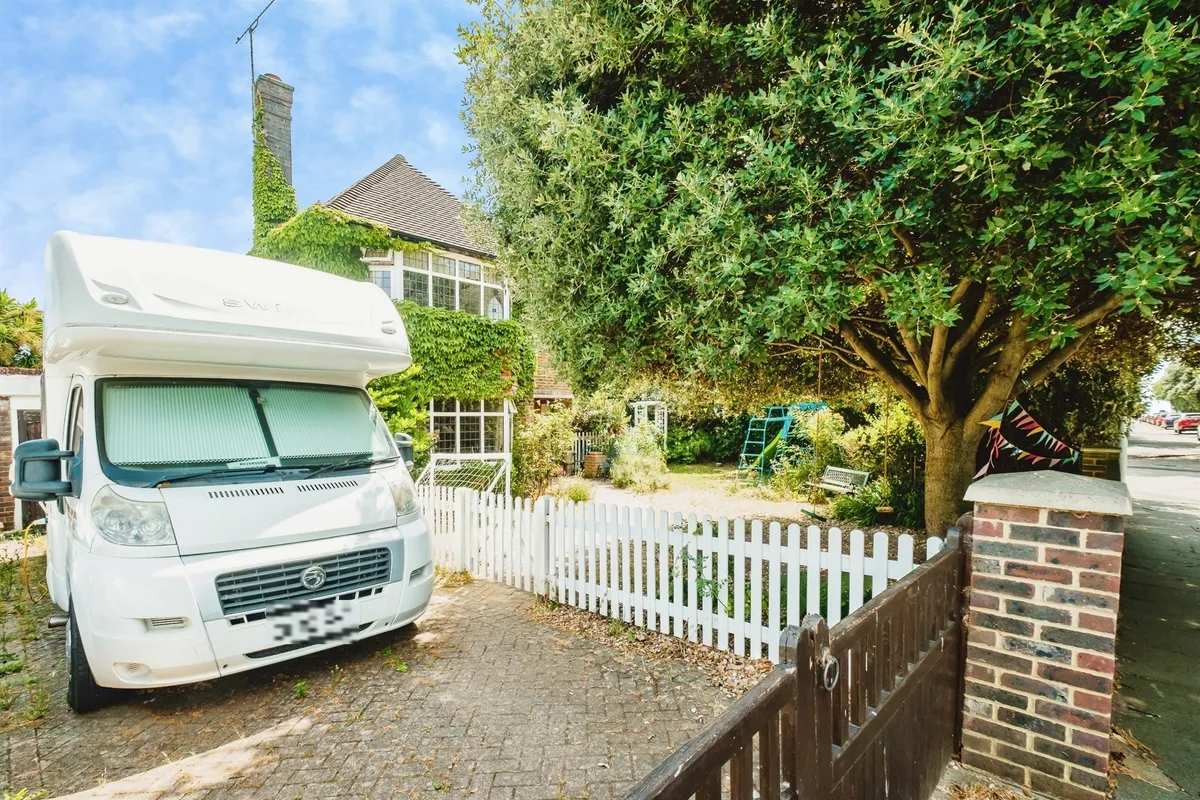 Sea Lane, Goring-By-Sea, Worthing