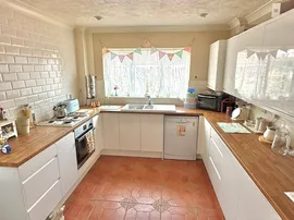 Sea Lane, Goring-By-Sea, Worthing thumb 3