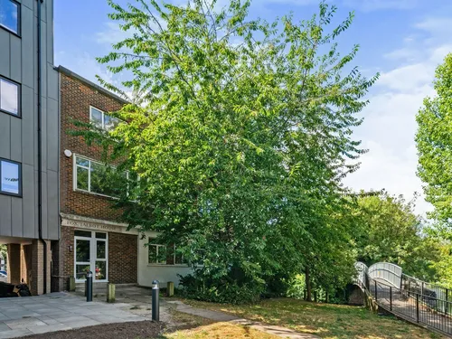 Amwell End, WAREphoto