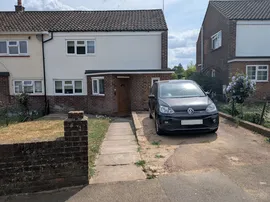 Moffy Hill, MAIDENHEAD photo
