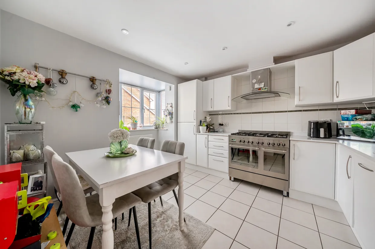 Wallis Gardens, Newbury, RG14 photo 4