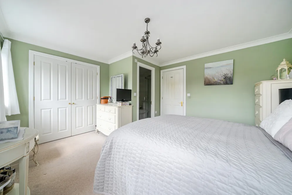 Wallis Gardens, Newbury, RG14 photo 9