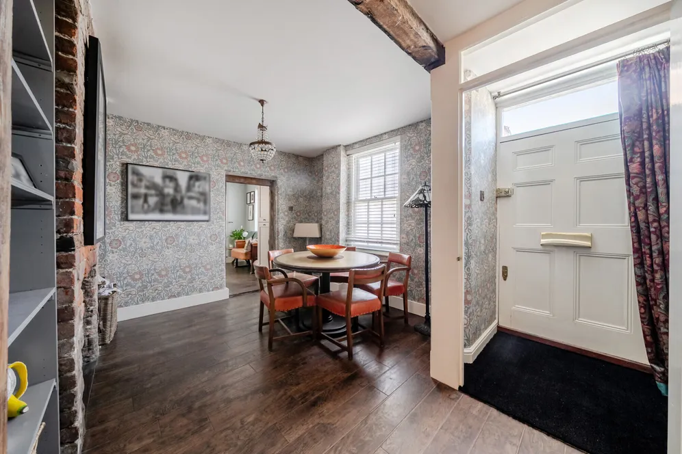 Charnham Street, Hungerford, RG17 photo 2