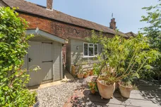 Charnham Street, Hungerford, RG17 photo 3