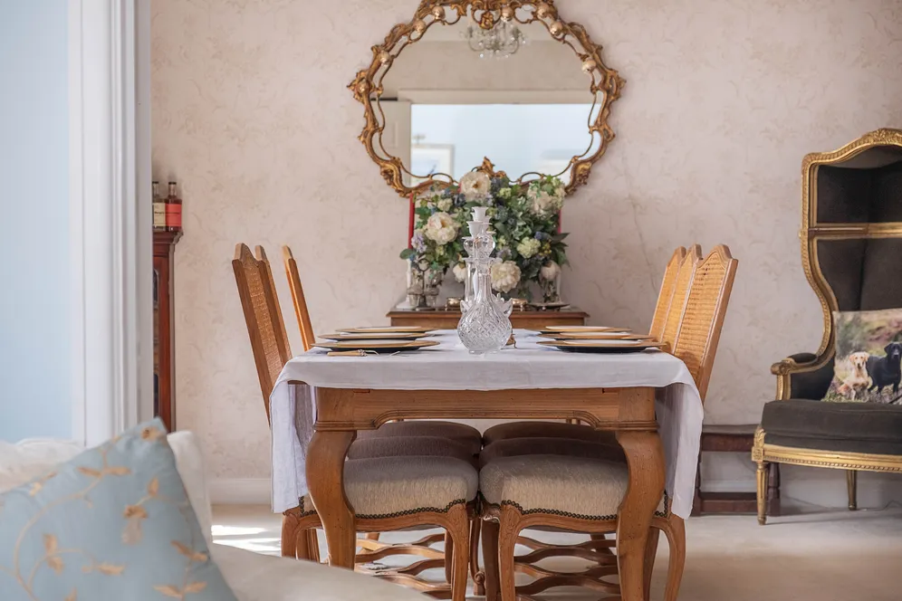 Beechwood Grove, Surbiton, KT6 photo 6