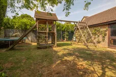 Beechwood Grove, Surbiton, KT6 photo 18