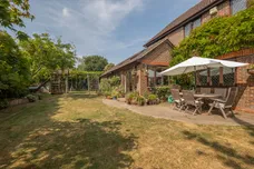 Beechwood Grove, Surbiton, KT6 photo 22