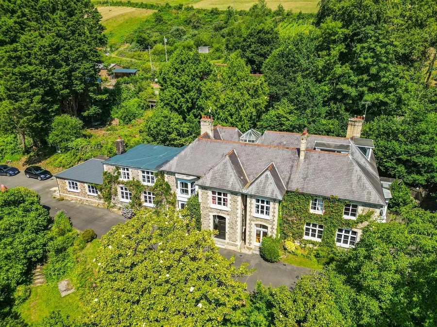 Property Image 33