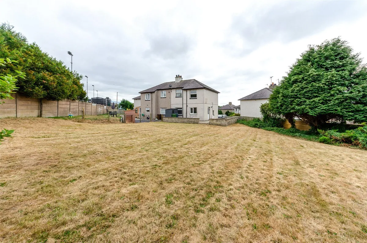 Bro Helen, Caernarfon, Gwynedd, LL55