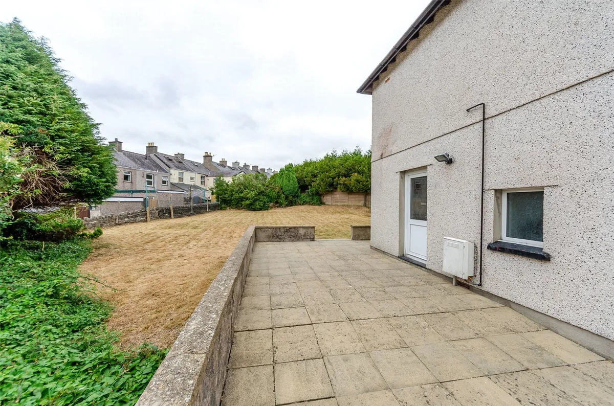 Bro Helen, Caernarfon, Gwynedd, LL55