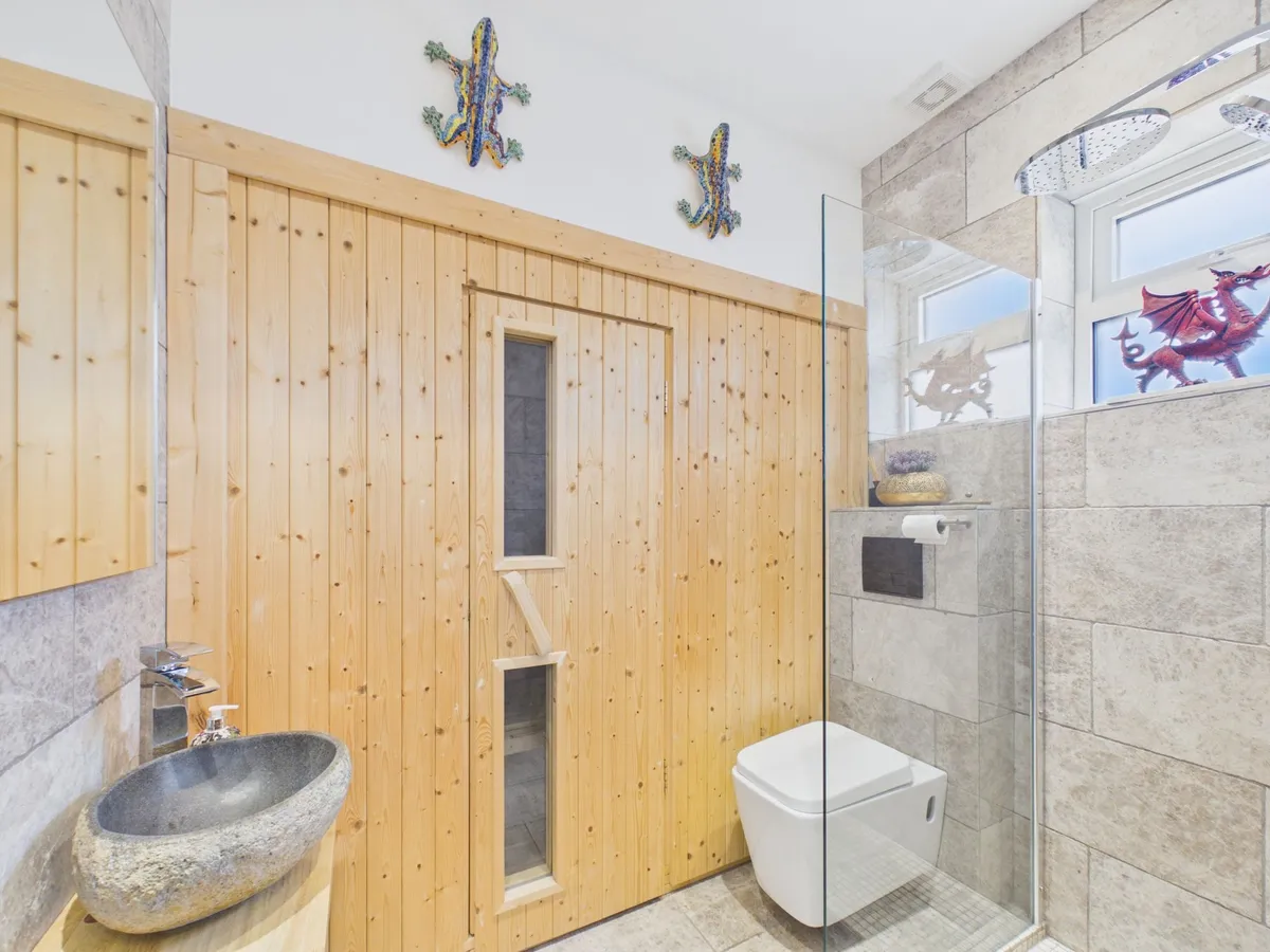 Fontygary Road, Rhoose CF62