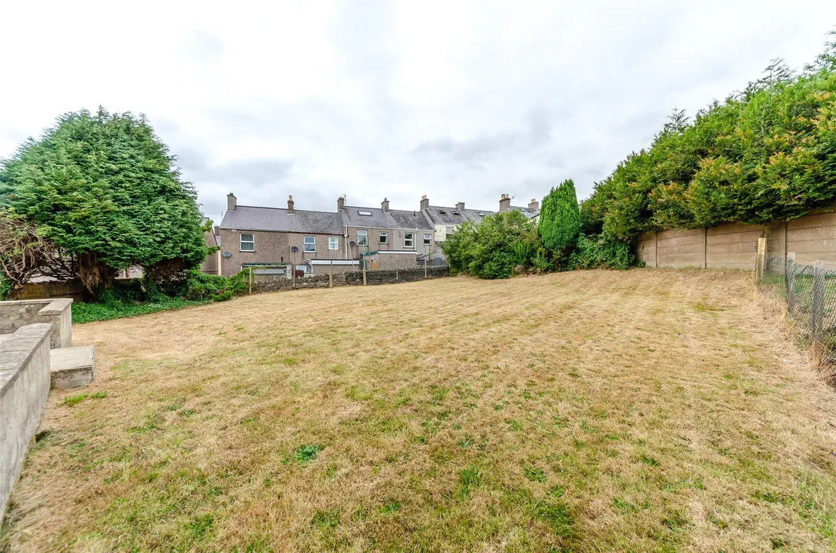 Bro Helen, Caernarfon, Gwynedd, LL55