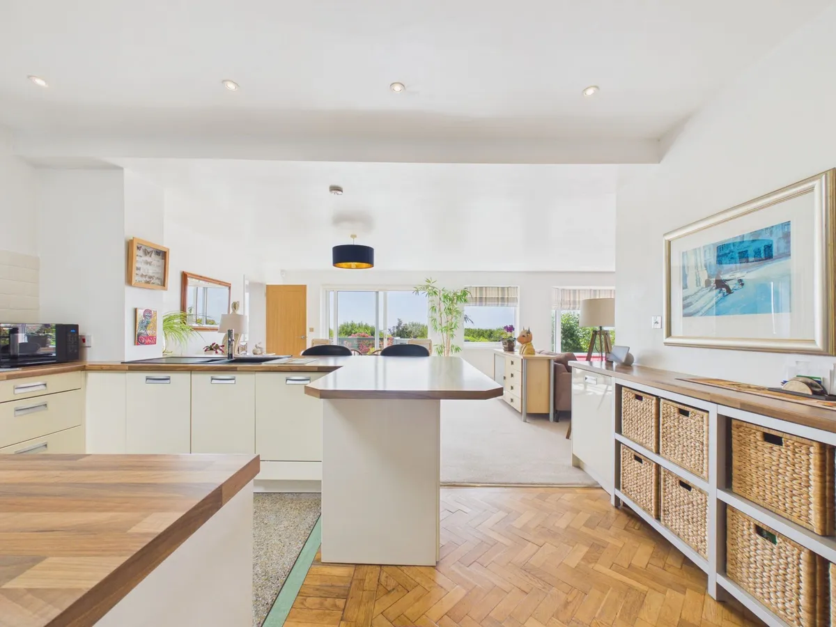 Fontygary Road, Rhoose CF62