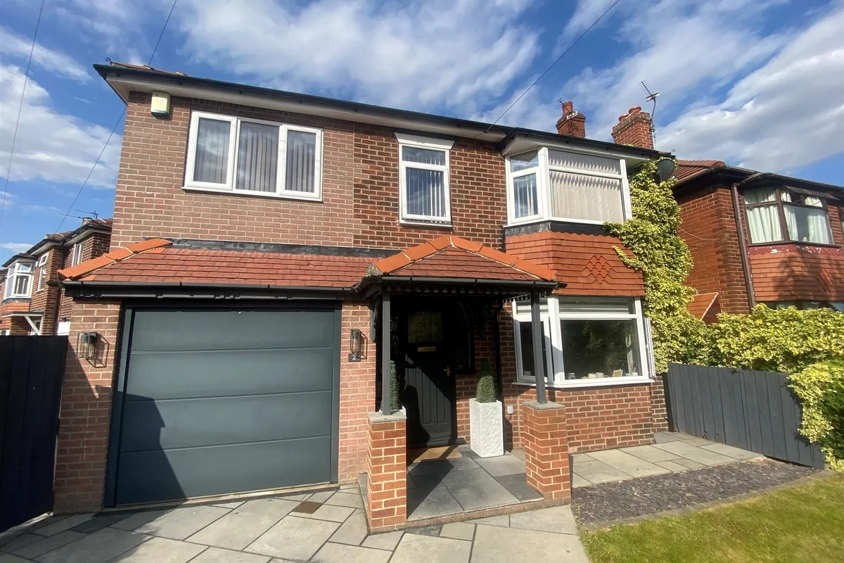 North Close, Royston, Barnsley