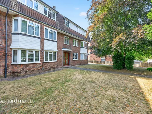 Eaton Road, Suttonphoto