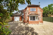 Bishopstone, Salisbury, SP5 photo 1