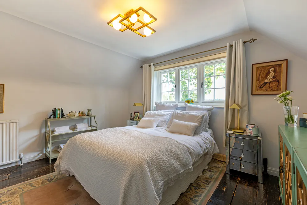 Clamp Hill, Stanmore, HA7 photo 2