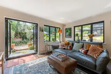 Clamp Hill, Stanmore, HA7 photo 5