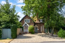 Clamp Hill, Stanmore, HA7 photo 11