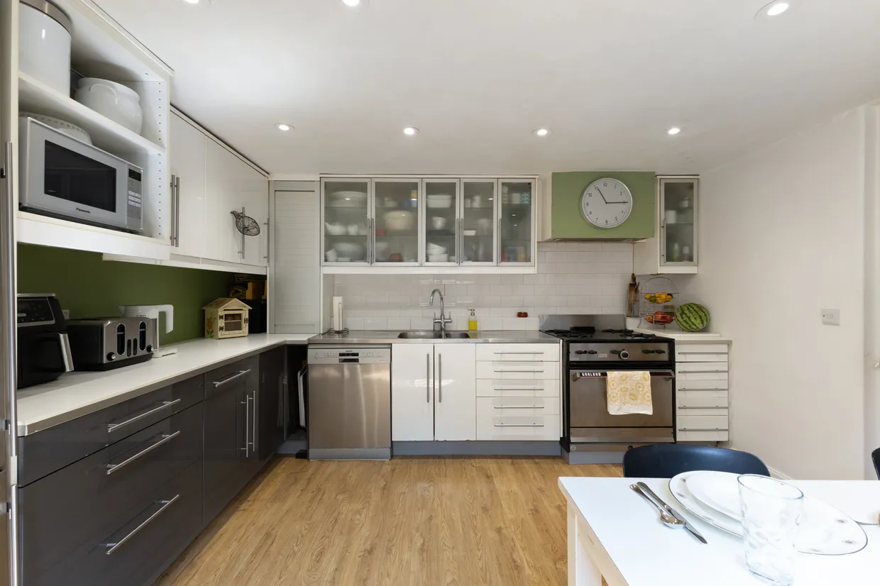 Clamp Hill, Stanmore, HA7 photo 25