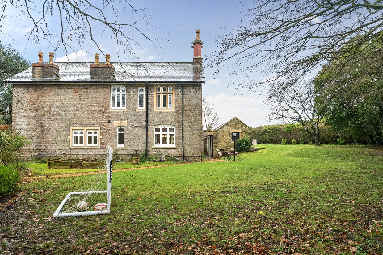Inglestone Road, Wickwar, GL12 photo 24