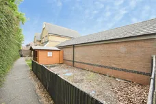 Twelve Acres, Braintree