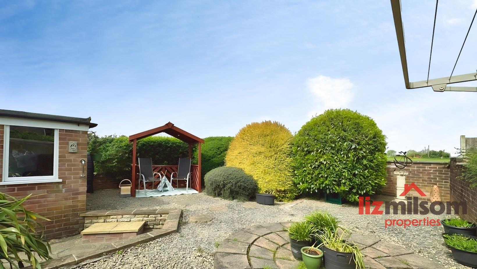 Old Hall Gardens, Church Gresley, Swadlincote Image 19
