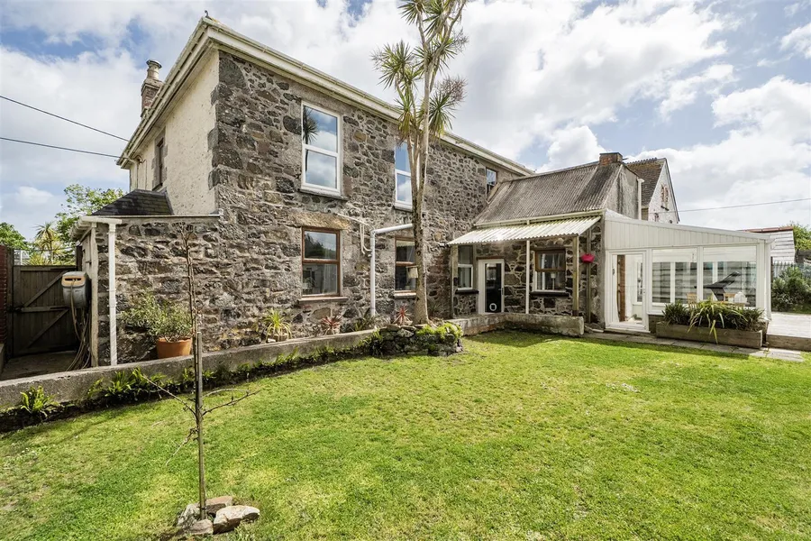 Property Image 9