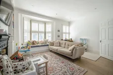 Garratt Lane, London, SW18 photo 1