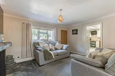 Tanhouse Lane, Alton, GU34 photo 10