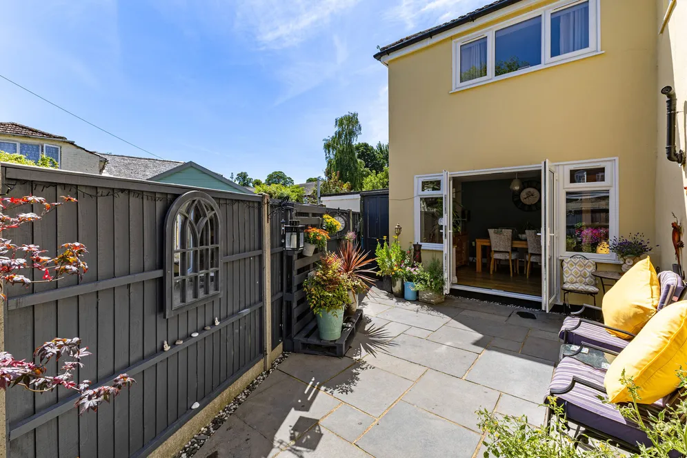 Tanhouse Lane, Alton, GU34 photo 12
