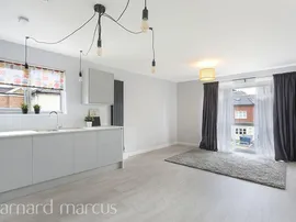 Bells Hill, London photo