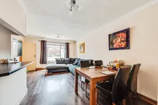 Kingswood Avenue, Swindon