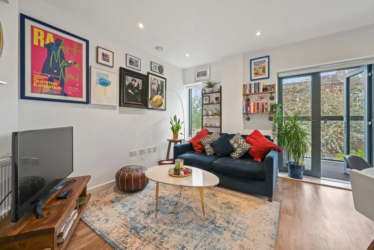 Neasden Lane, London, NW10