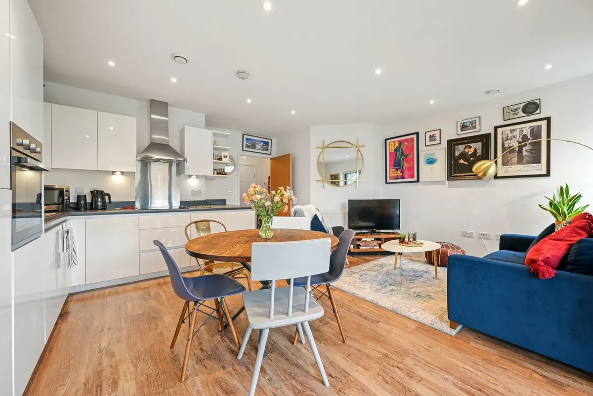 Neasden Lane, London, NW10