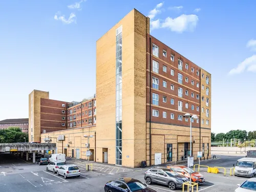 Mill Court, Edinburgh Gate, HARLOWphoto