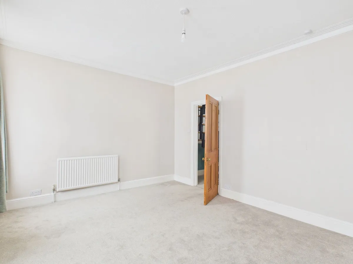 Miskin Street, Barry, CF62